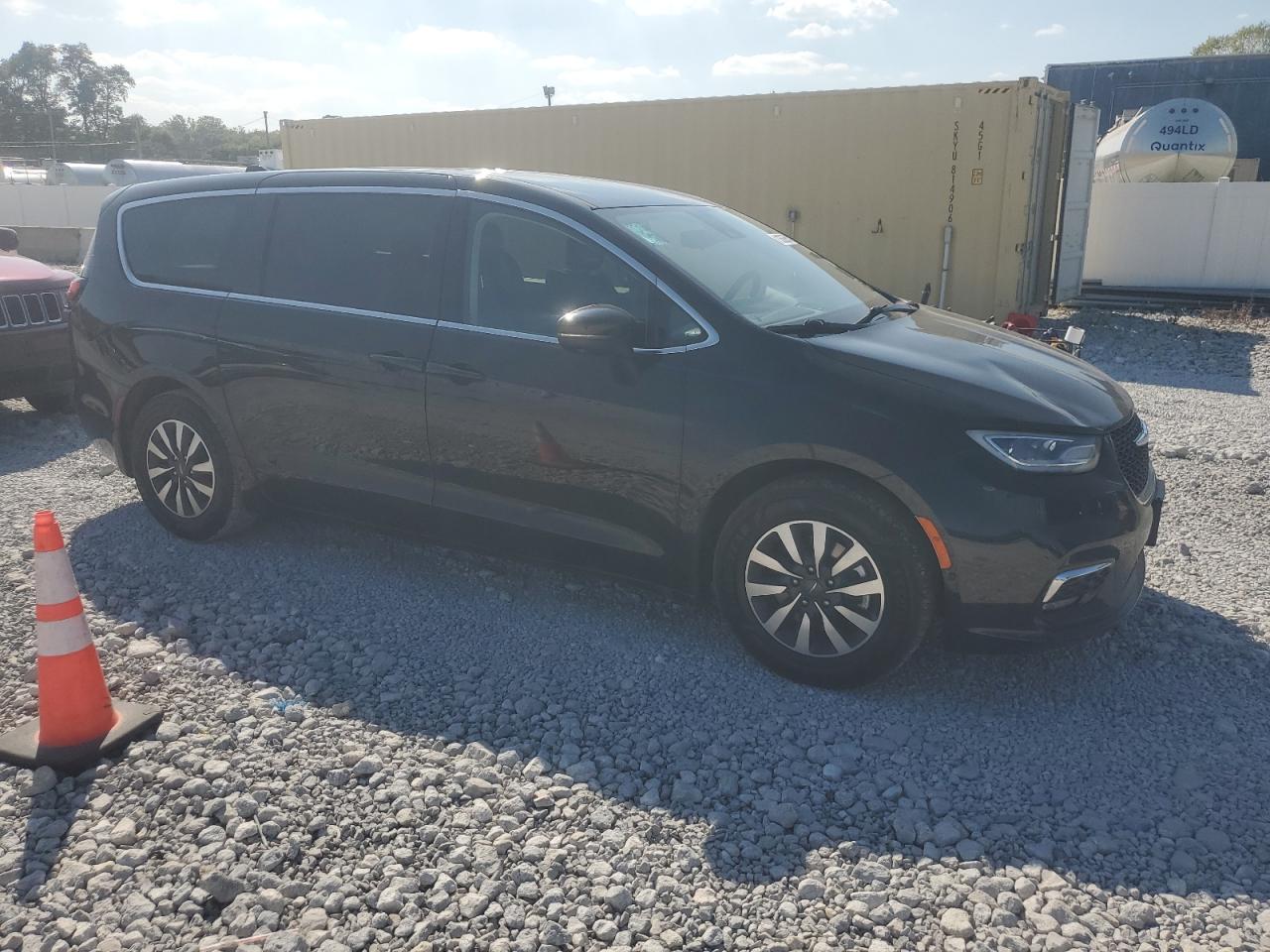 CHRYSLER PACIFICA HYBRID TOURING L