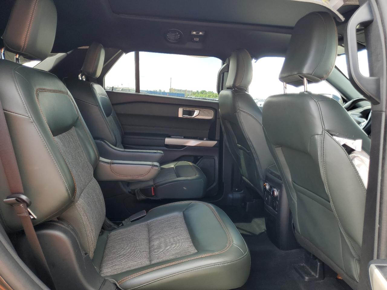 FORD EXPLORER TIMBERLINE