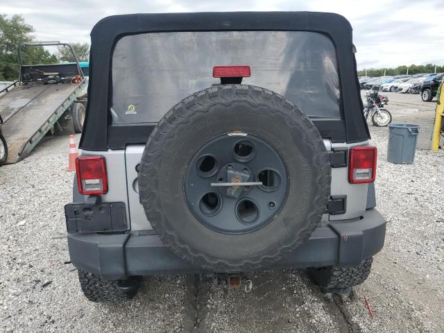 2016 JEEP WRANGLER U 1C4BJWDG2GL117751