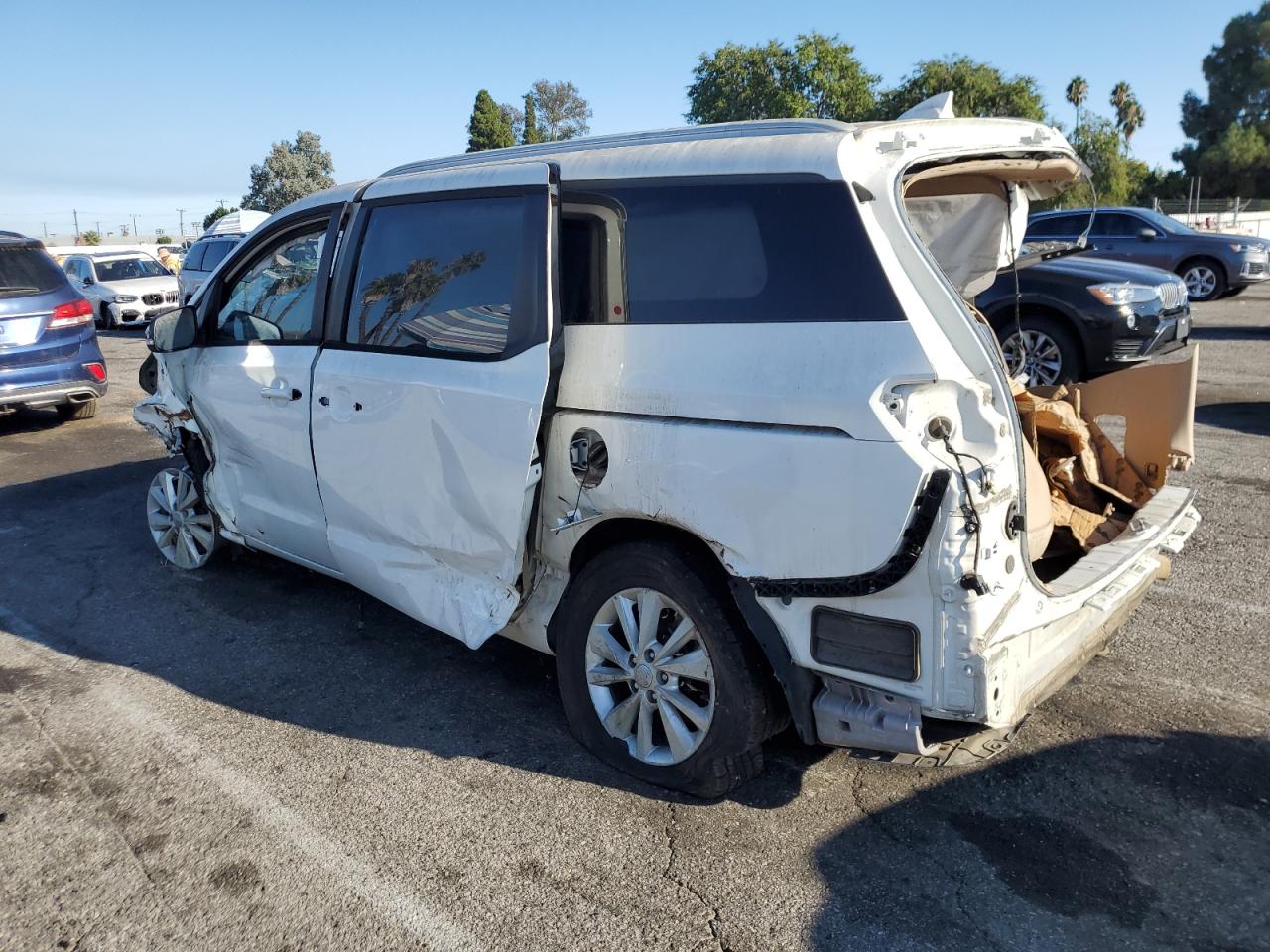 Lot #3283798416 2016 KIA SEDONA LX