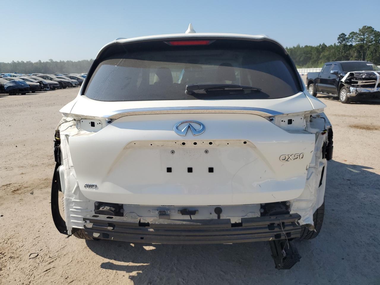 INFINITI QX50 ESSENTIAL