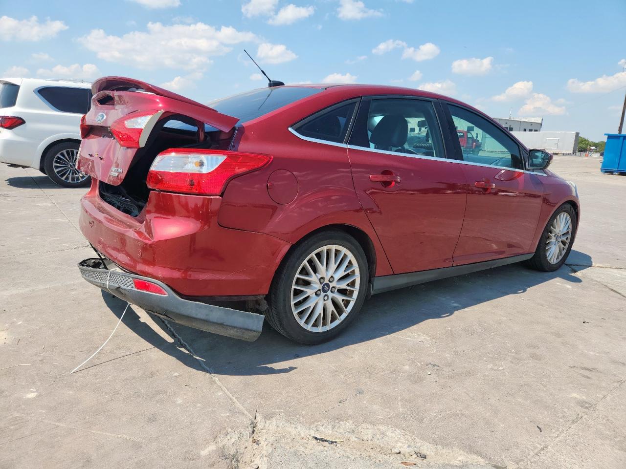 FORD FOCUS TITANIUM