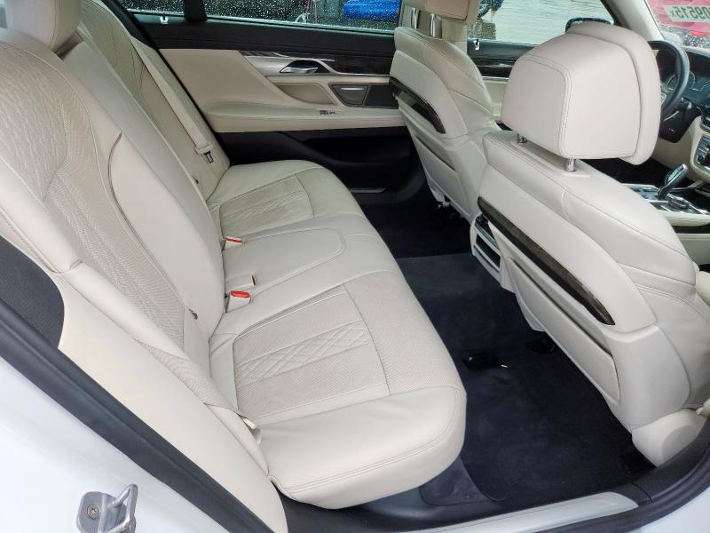2017 BMW 740 XE WBA7J2C53HG497642