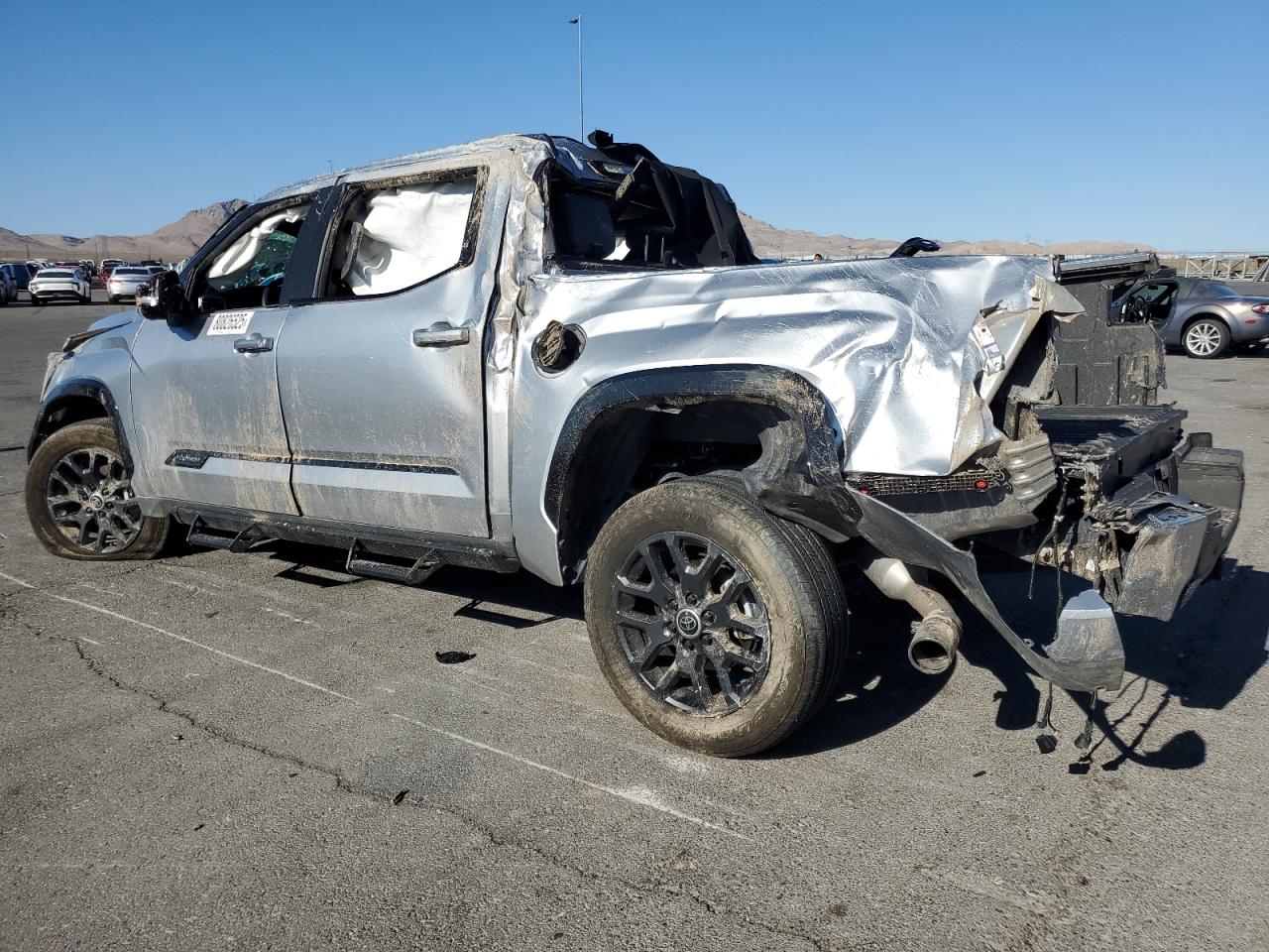 TOYOTA TUNDRA CREWMAX PLATINUM