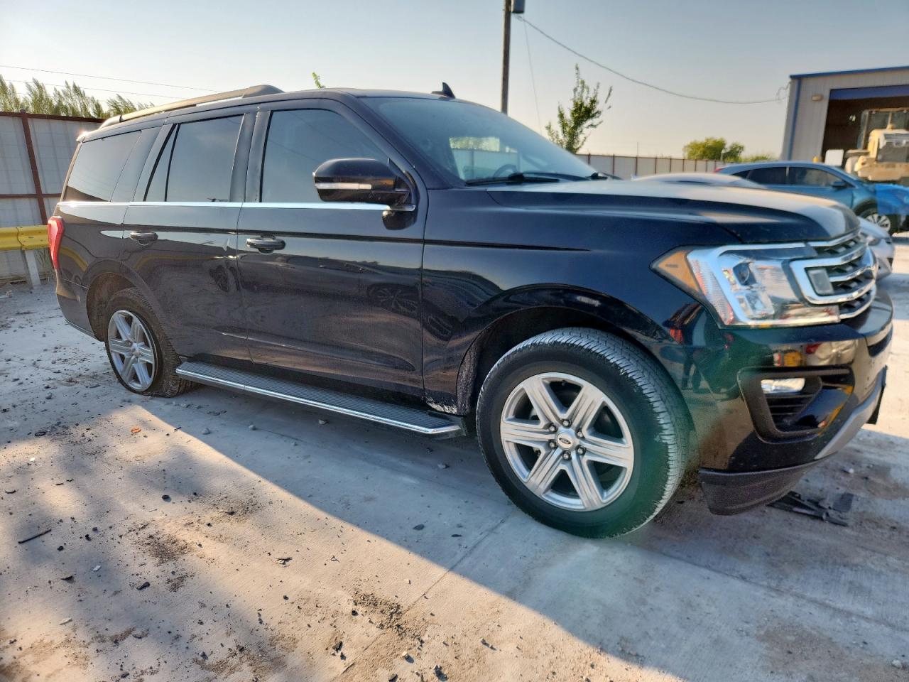 FORD EXPEDITION XLT
