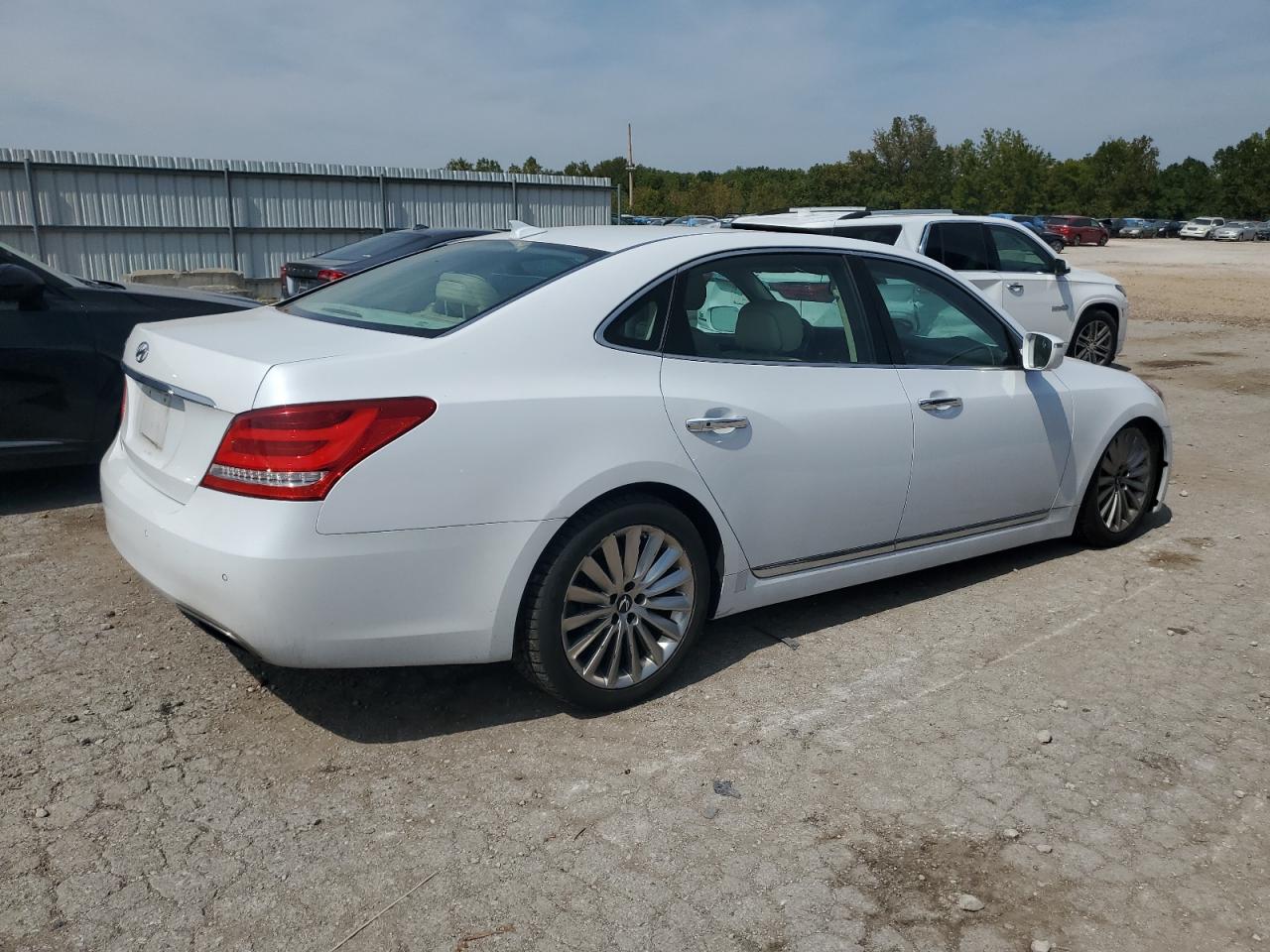 HYUNDAI EQUUS SIGNATURE