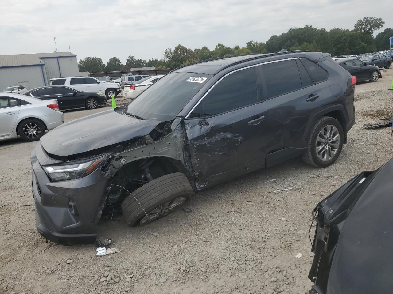 TOYOTA RAV4 XLE PREMIUM