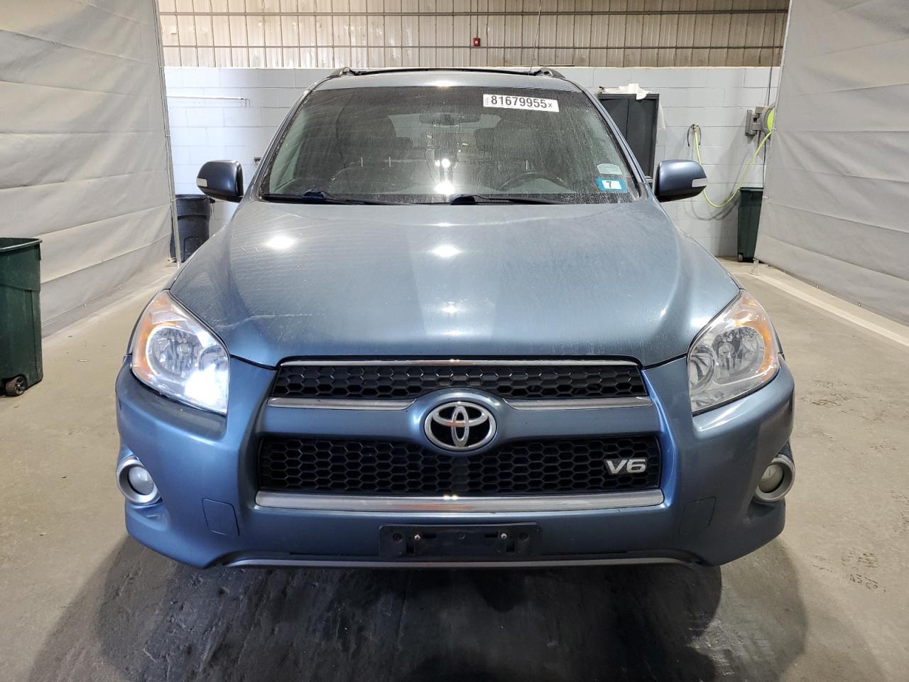 TOYOTA RAV4 LIMITED