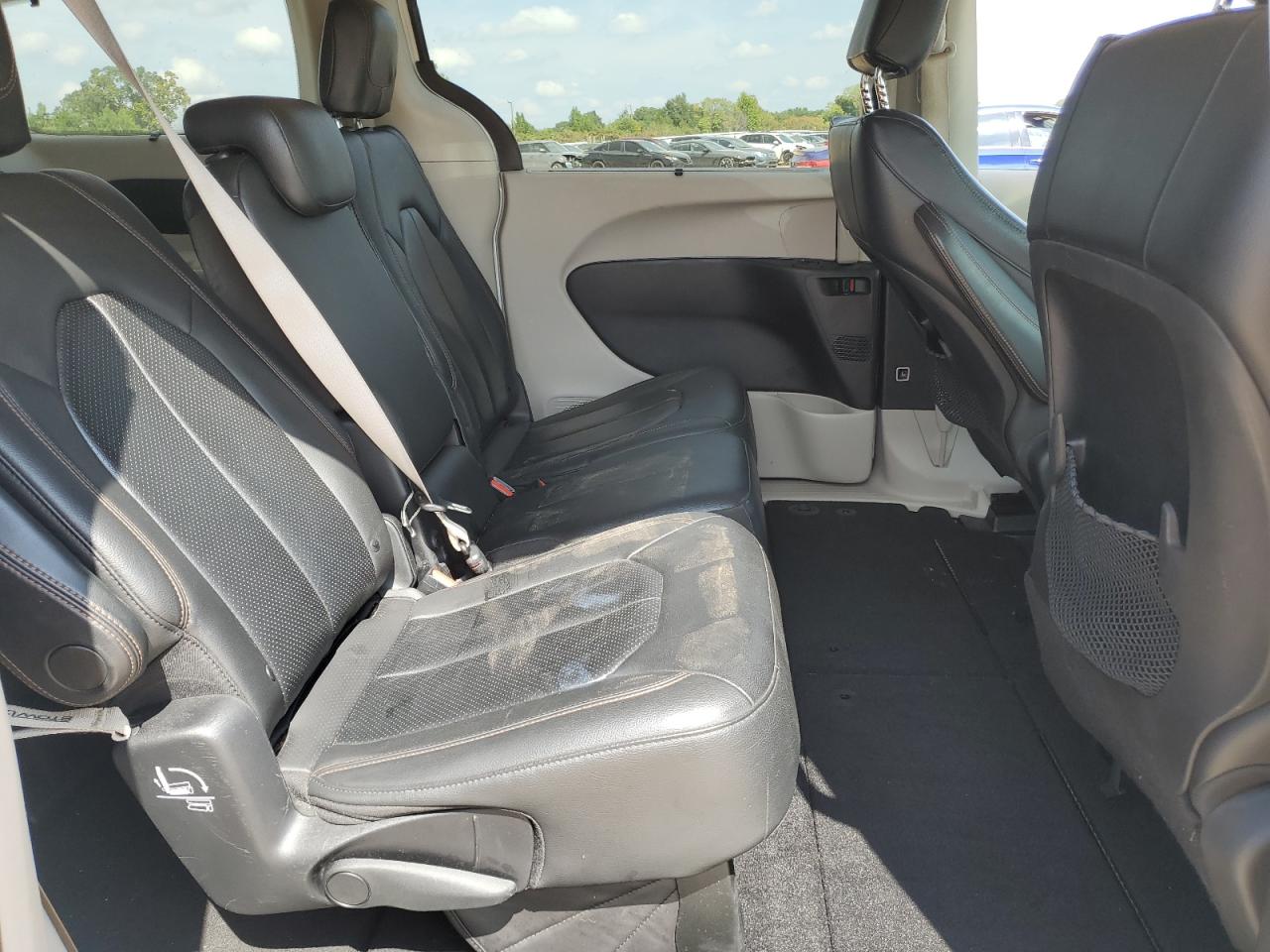 CHRYSLER PACIFICA TOURING L