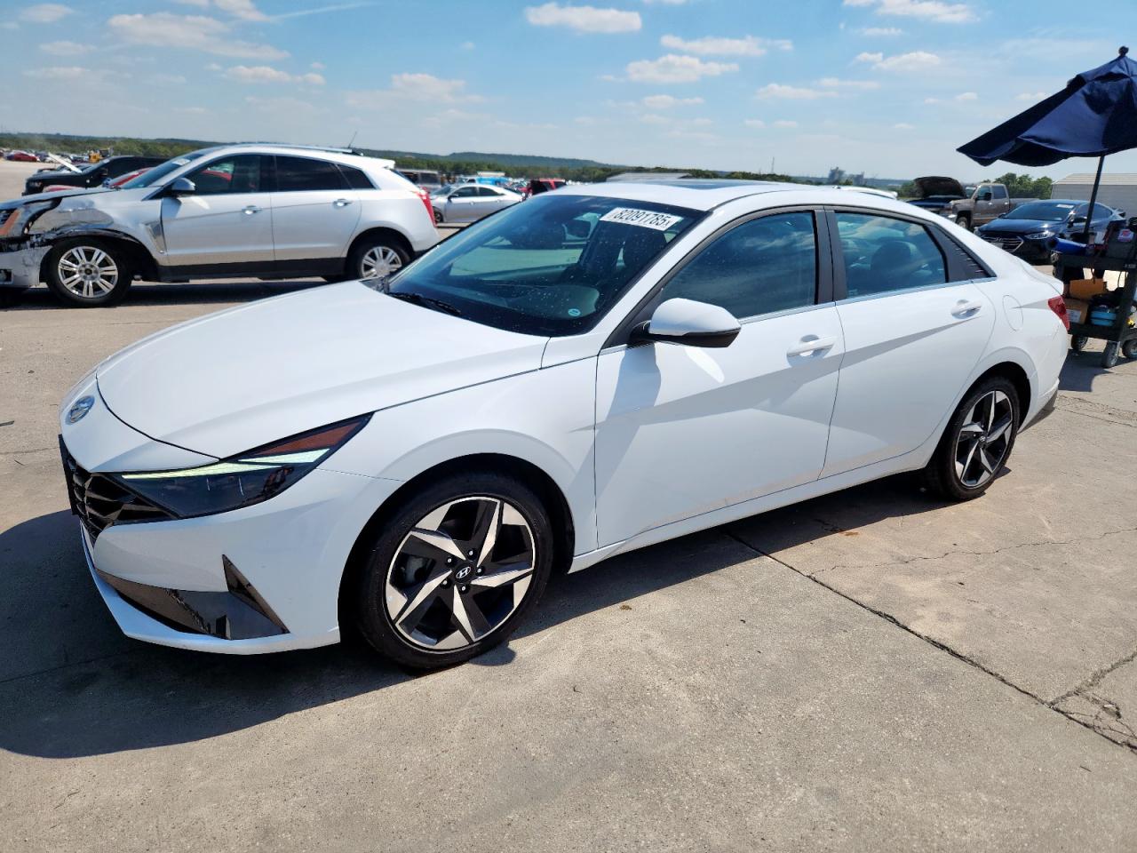 HYUNDAI ELANTRA LIMITED