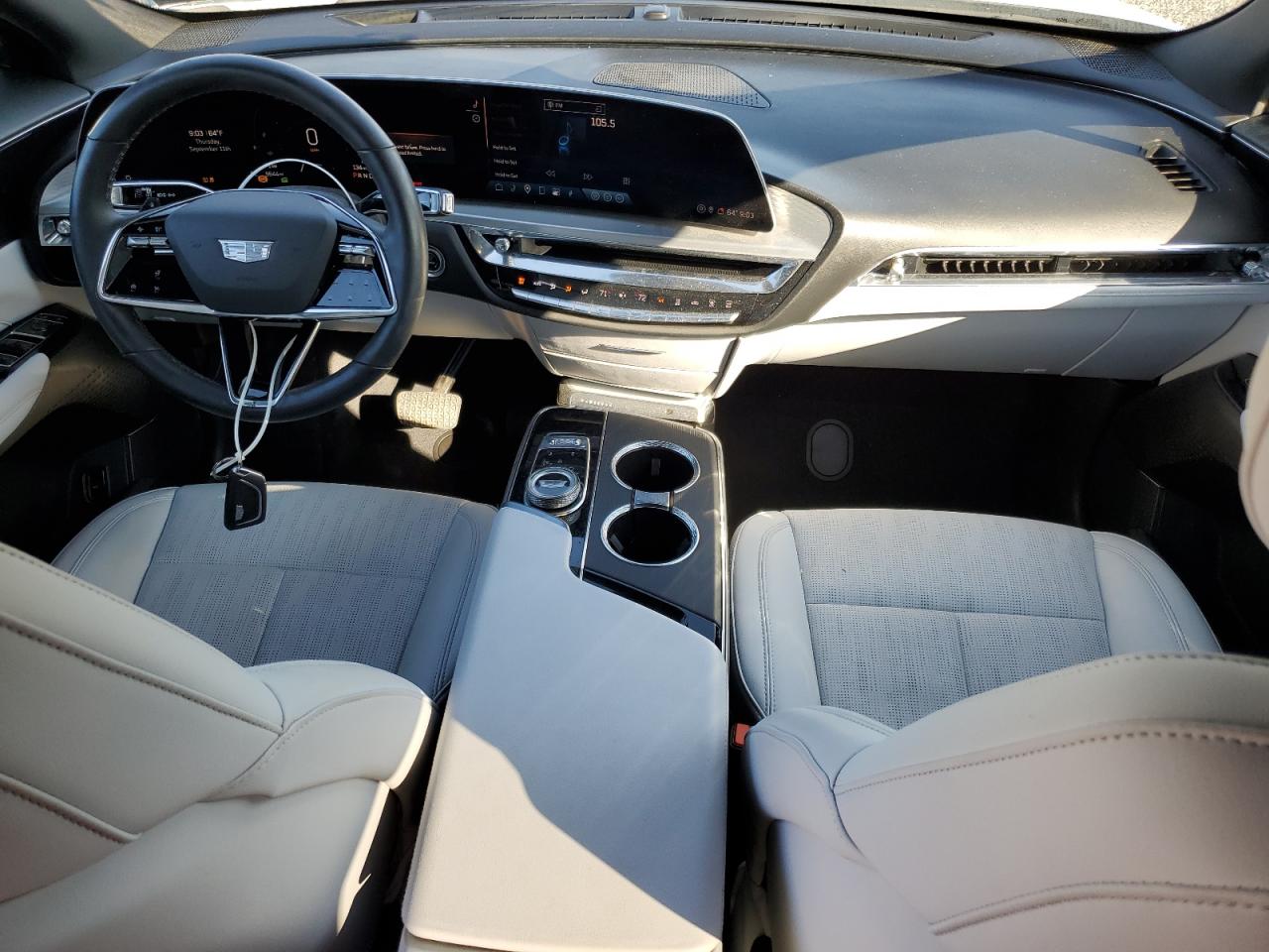 CADILLAC LYRIQ SPORT