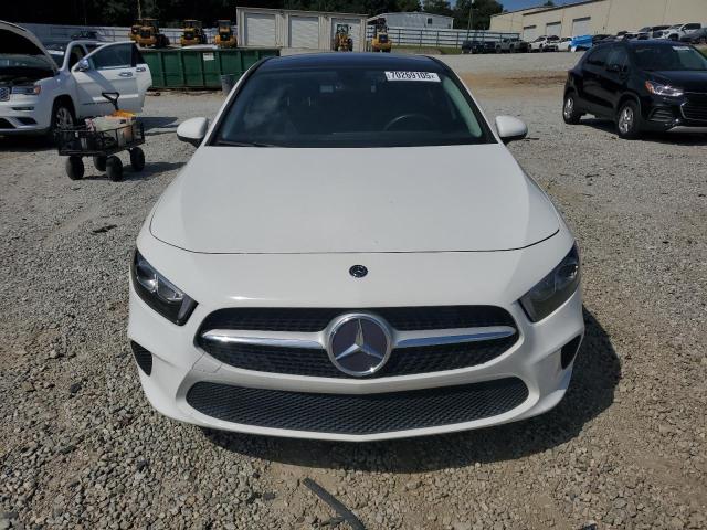 2019 MERCEDES-BENZ A 220 WDD3G4EB2KW026406