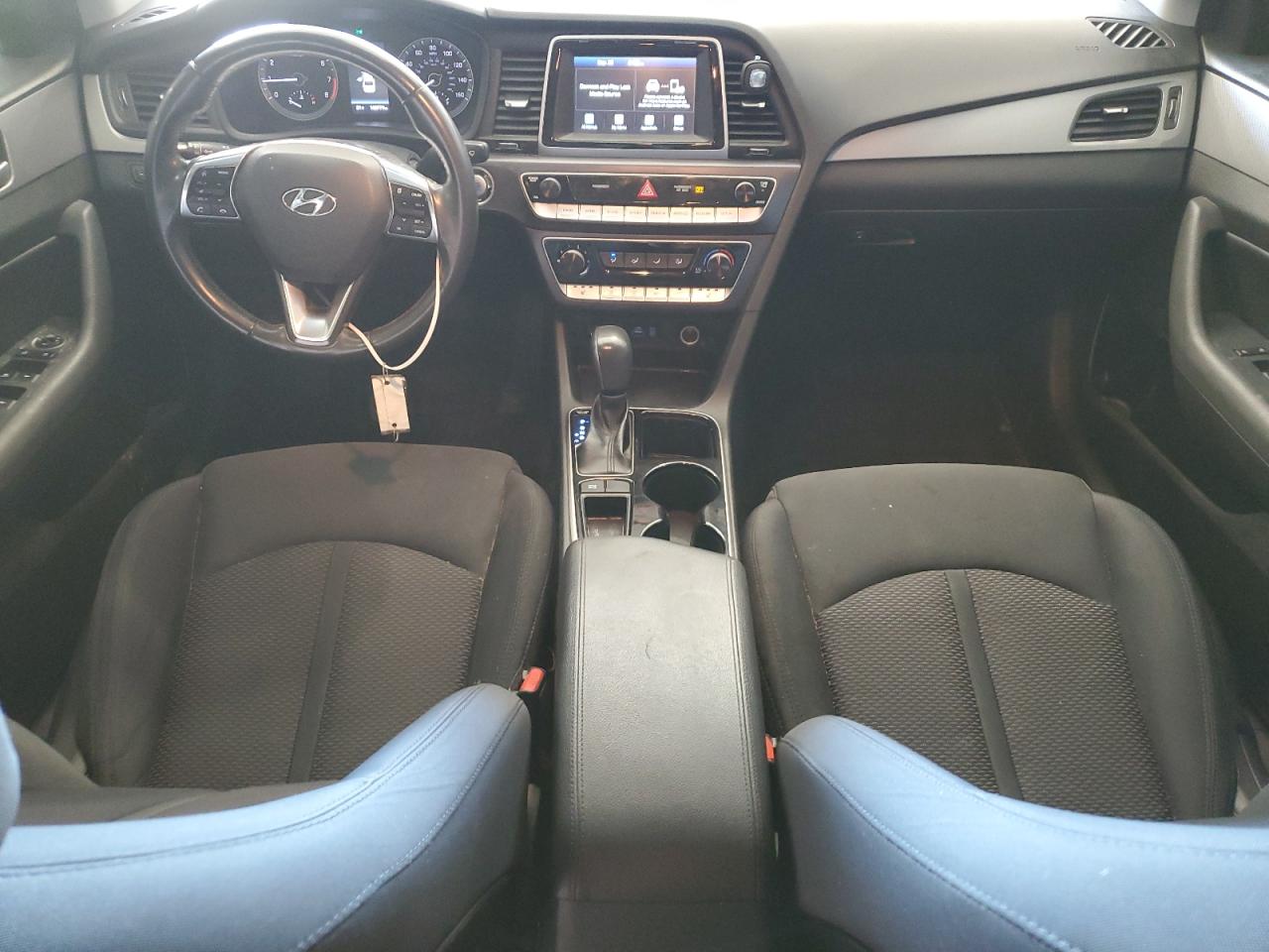 HYUNDAI SONATA SPORT