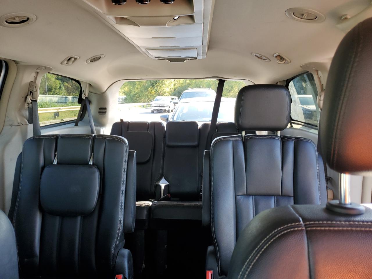 CHRYSLER TOWN & COUNTRY TOURING