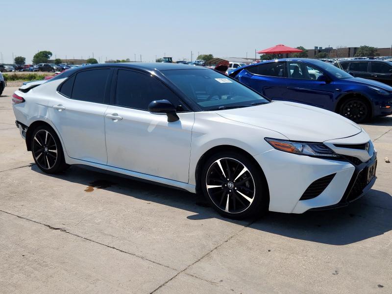 2019 TOYOTA CAMRY XSE 4T1B61HK4KU297283