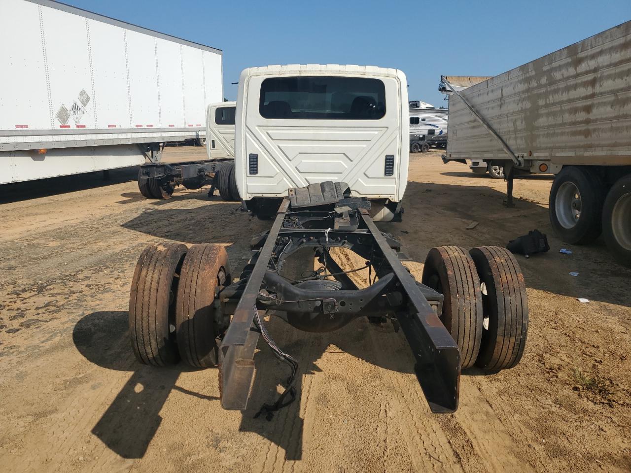 Lot #3236998511 2016 INTL TERRASTAR