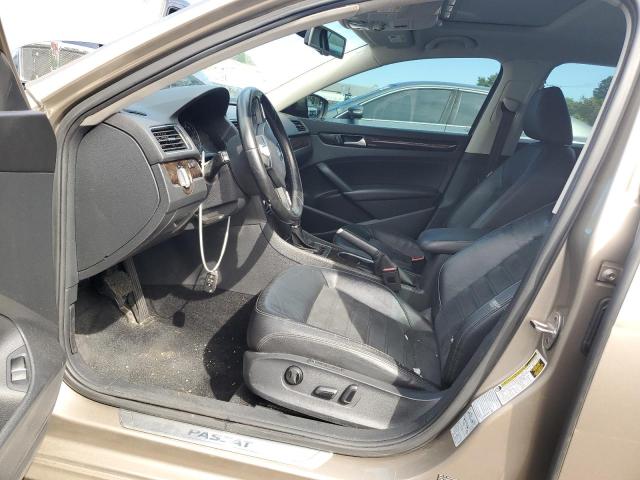 2015 VOLKSWAGEN PASSAT SEL 1VWCV7A30FC025873