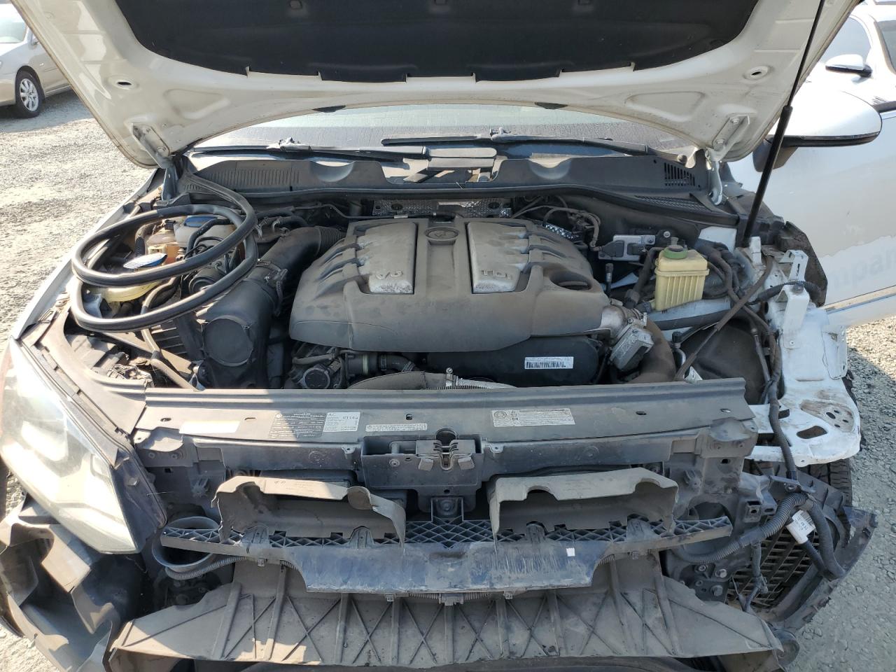 VOLKSWAGEN TOUAREG V6 TDI