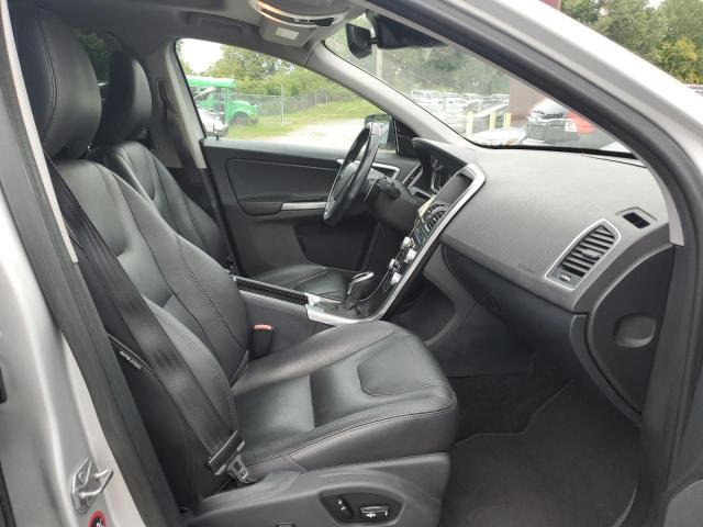 2015 VOLVO XC60 T6 PR YV4902RK9F2689215