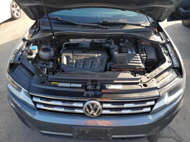 2018 VOLKSWAGEN TIGUAN SE 3VV2B7AX9JM143200