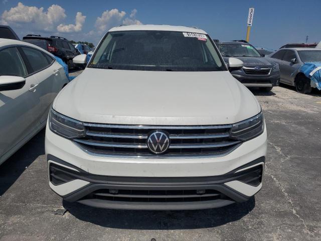 2023 VOLKSWAGEN TIGUAN SE 3VV3B7AX8PM041061