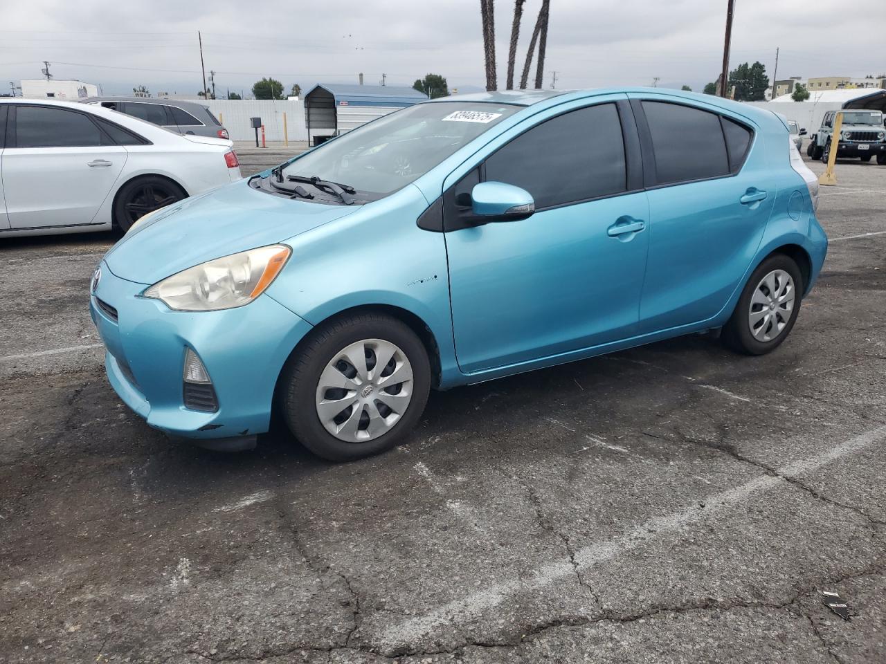 TOYOTA PRIUS C