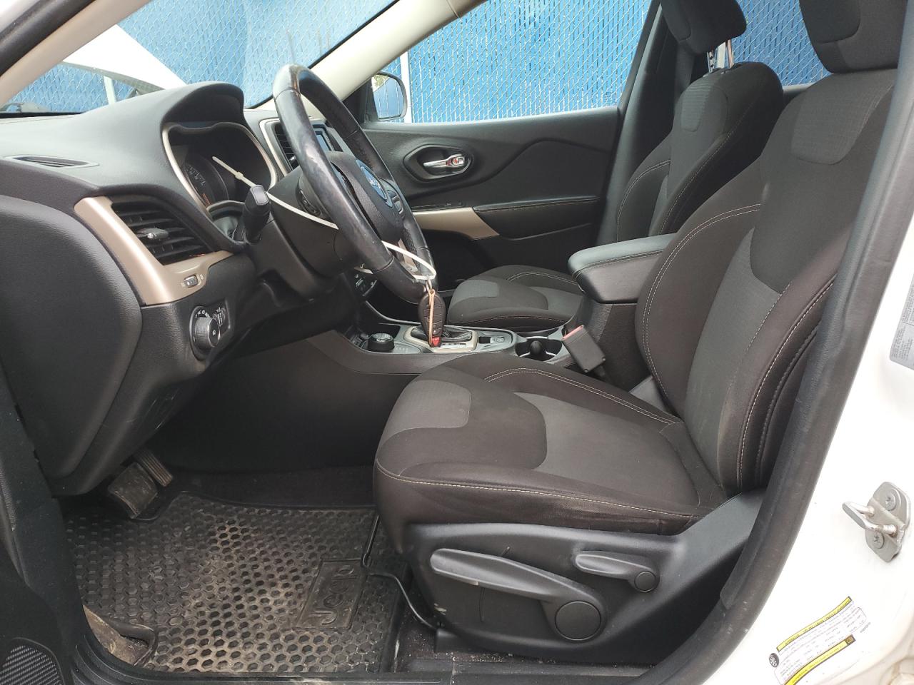 JEEP GRAND CHEROKEE LATITUDE