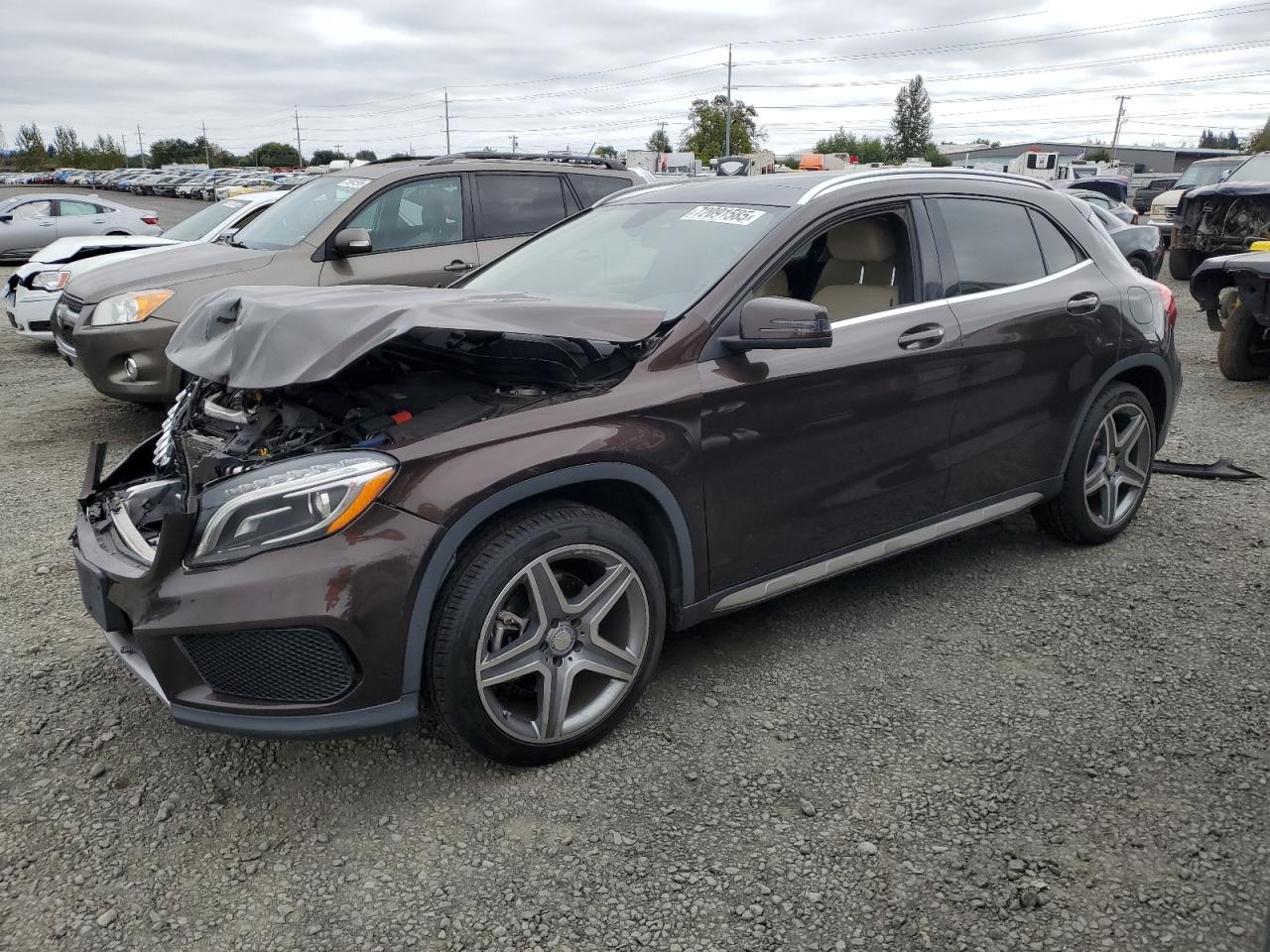 MERCEDES-BENZ GLA-CLASS 250 4MATIC