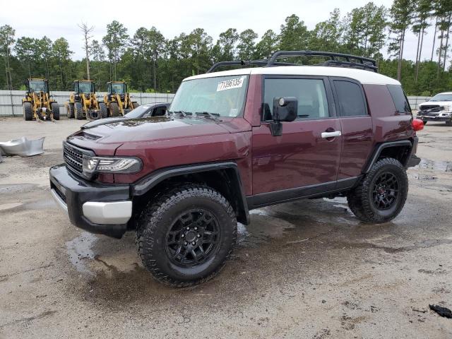 TOYOTA FJ CRUISER