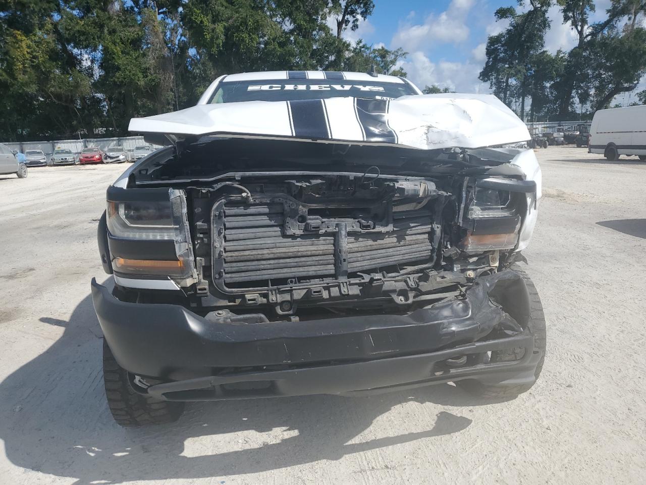 CHEVROLET SILVERADO K1500 BASE/LS