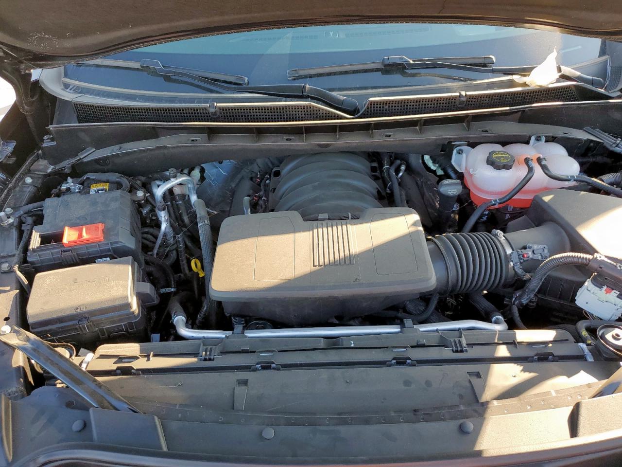 CADILLAC ESCALADE ESV SPORT