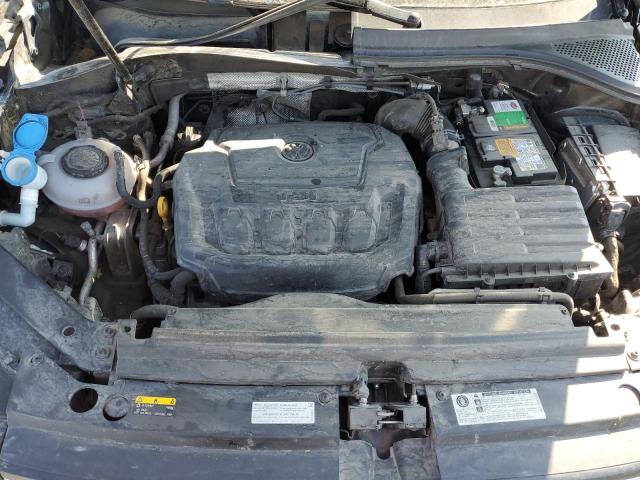 2018 VOLKSWAGEN TIGUAN SE 3VV3B7AX3JM052136