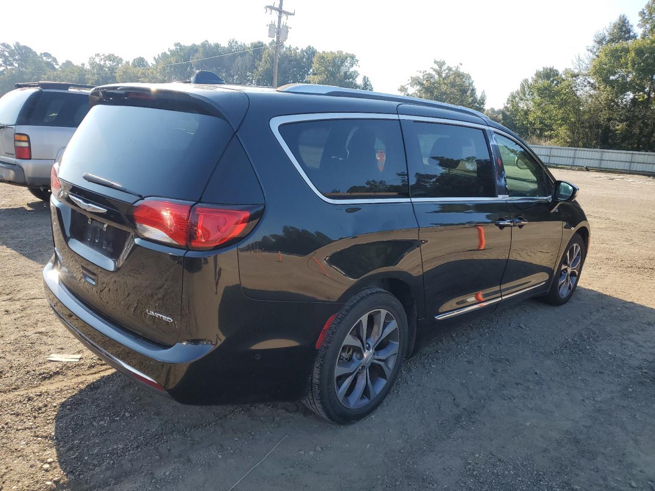 CHRYSLER PACIFICA LIMITED