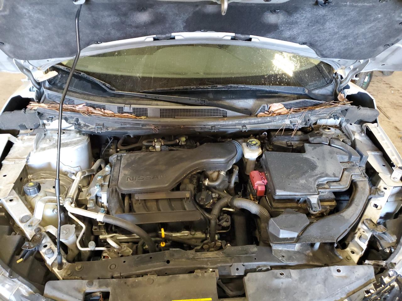 NISSAN ROGUE SPORT S