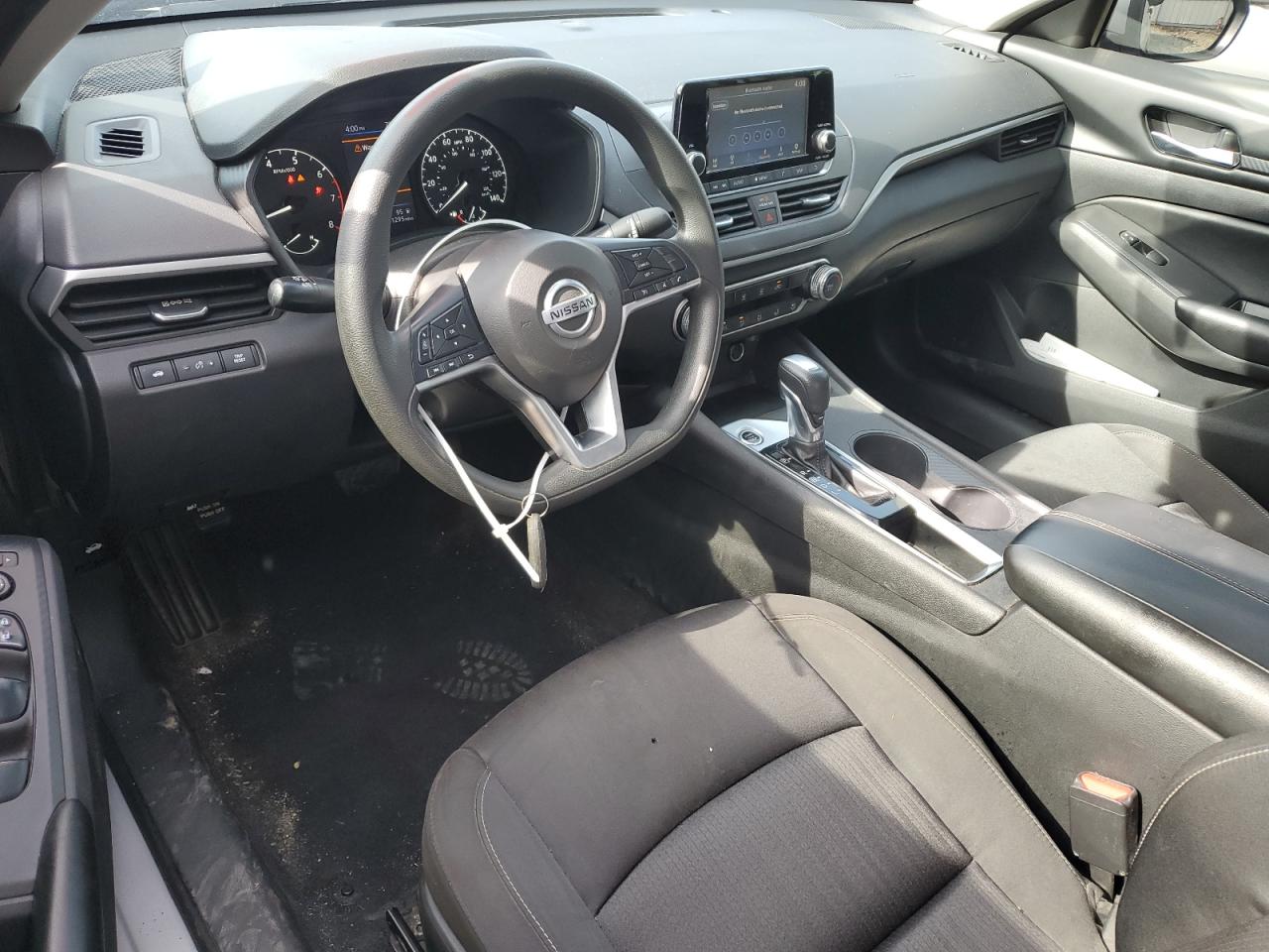 NISSAN ALTIMA S