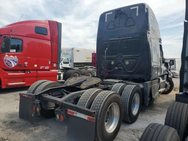2014 FREIGHTLINER CASCADIA 1 #3302885912