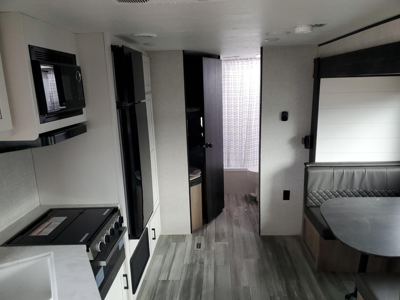 Lot #3296605024 2024 JAY JAY FLIGHT