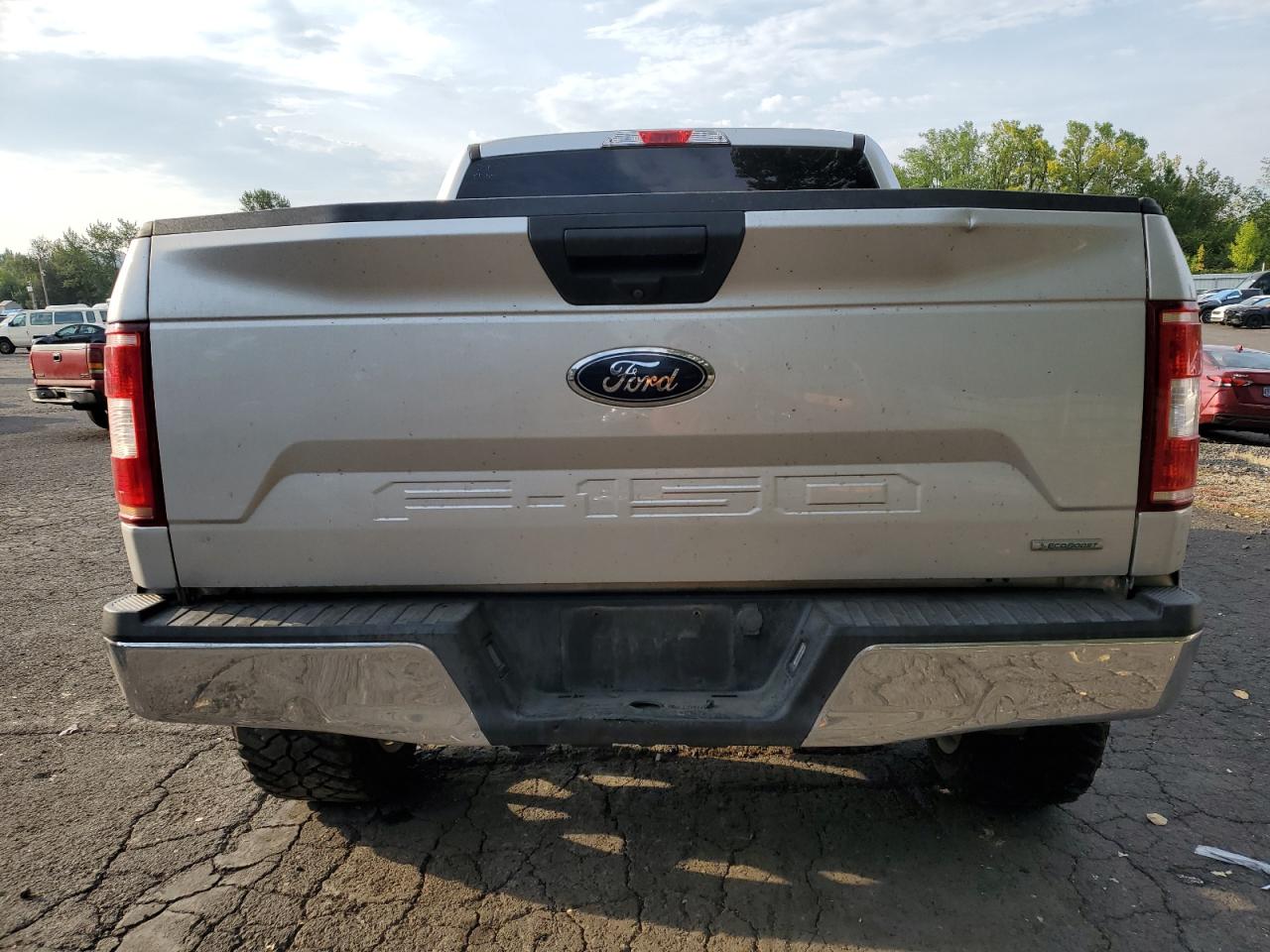 FORD F-150 SUPERCREW
