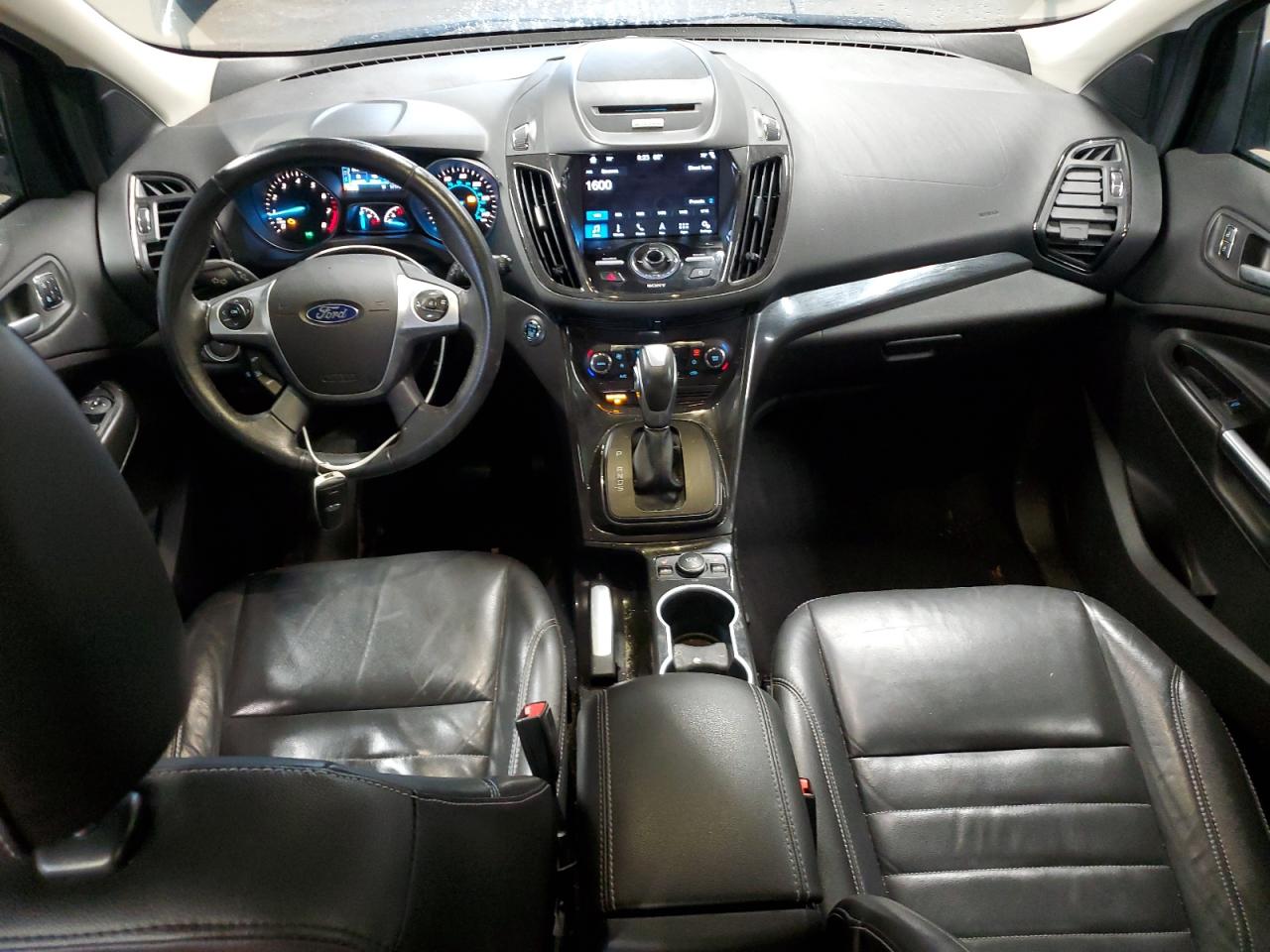 FORD ESCAPE TITANIUM