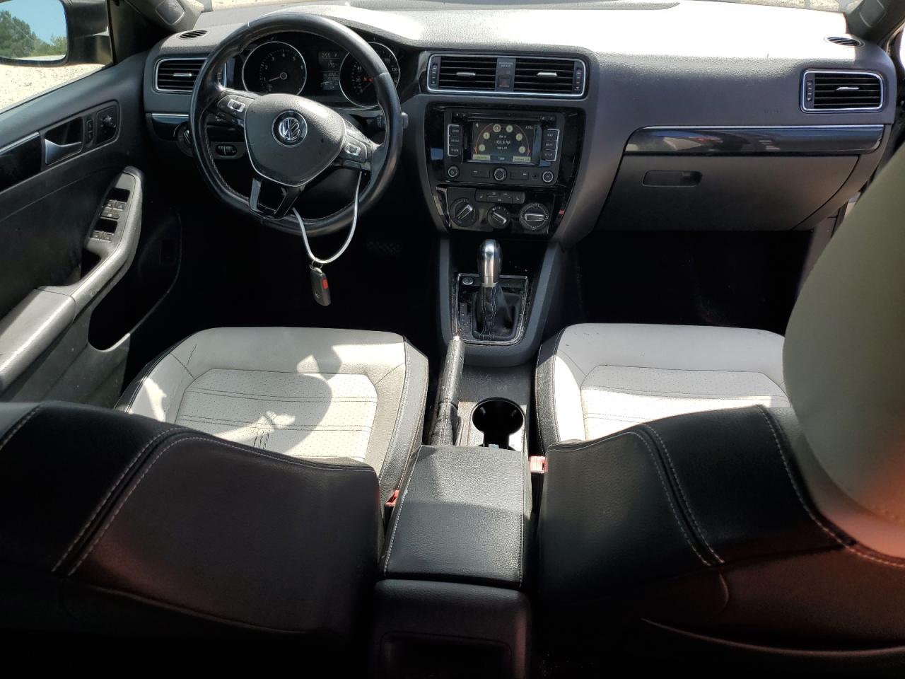 Lot #3303679931 2015 VOLKSWAGEN JETTA SE