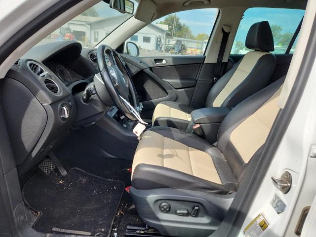 2017 VOLKSWAGEN TIGUAN WOL WVGRV7AX0HK000718