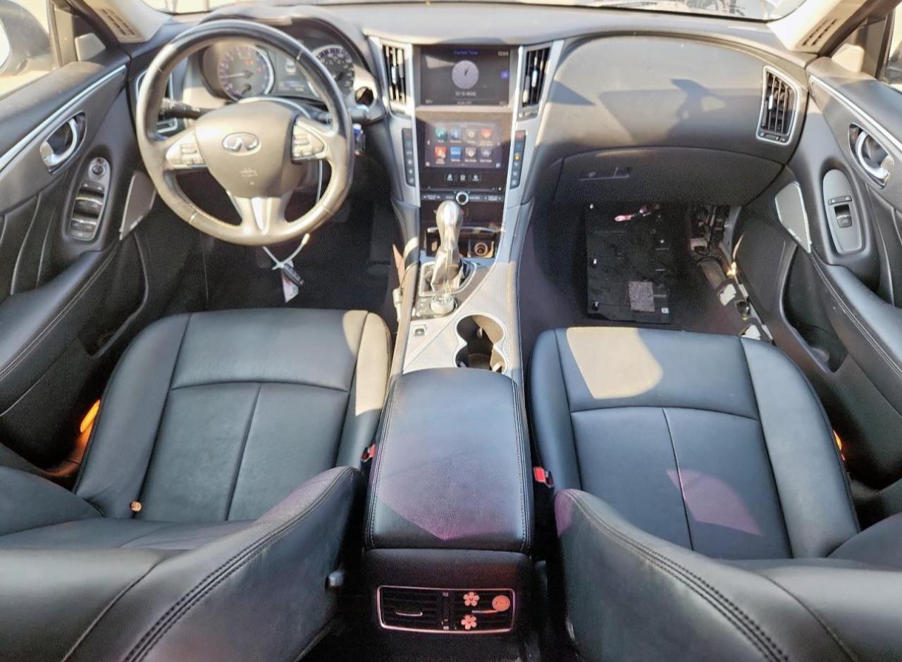 INFINITI Q50 PREMIUM