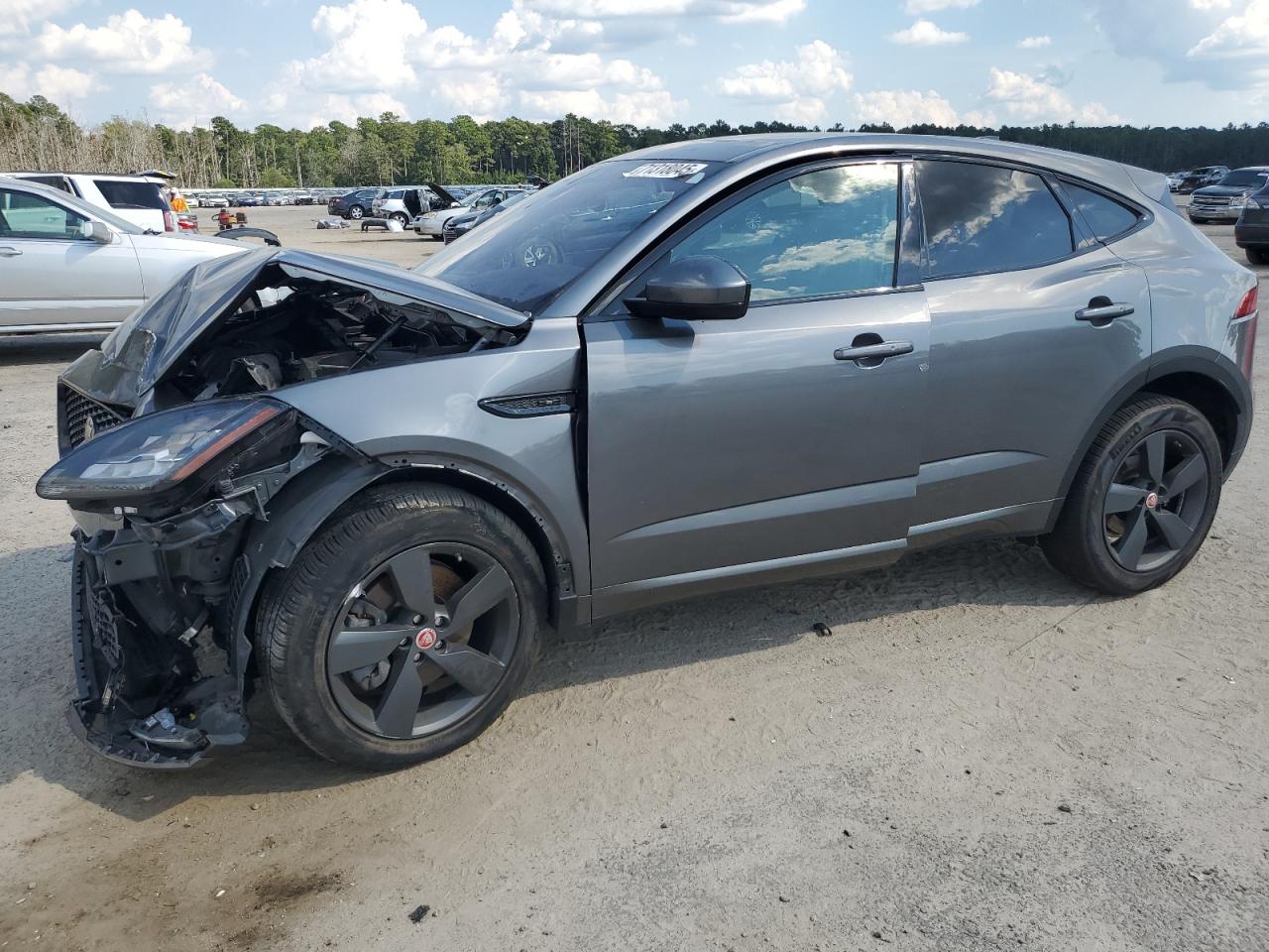 JAGUAR E-TYPE CHECKERED FLAG