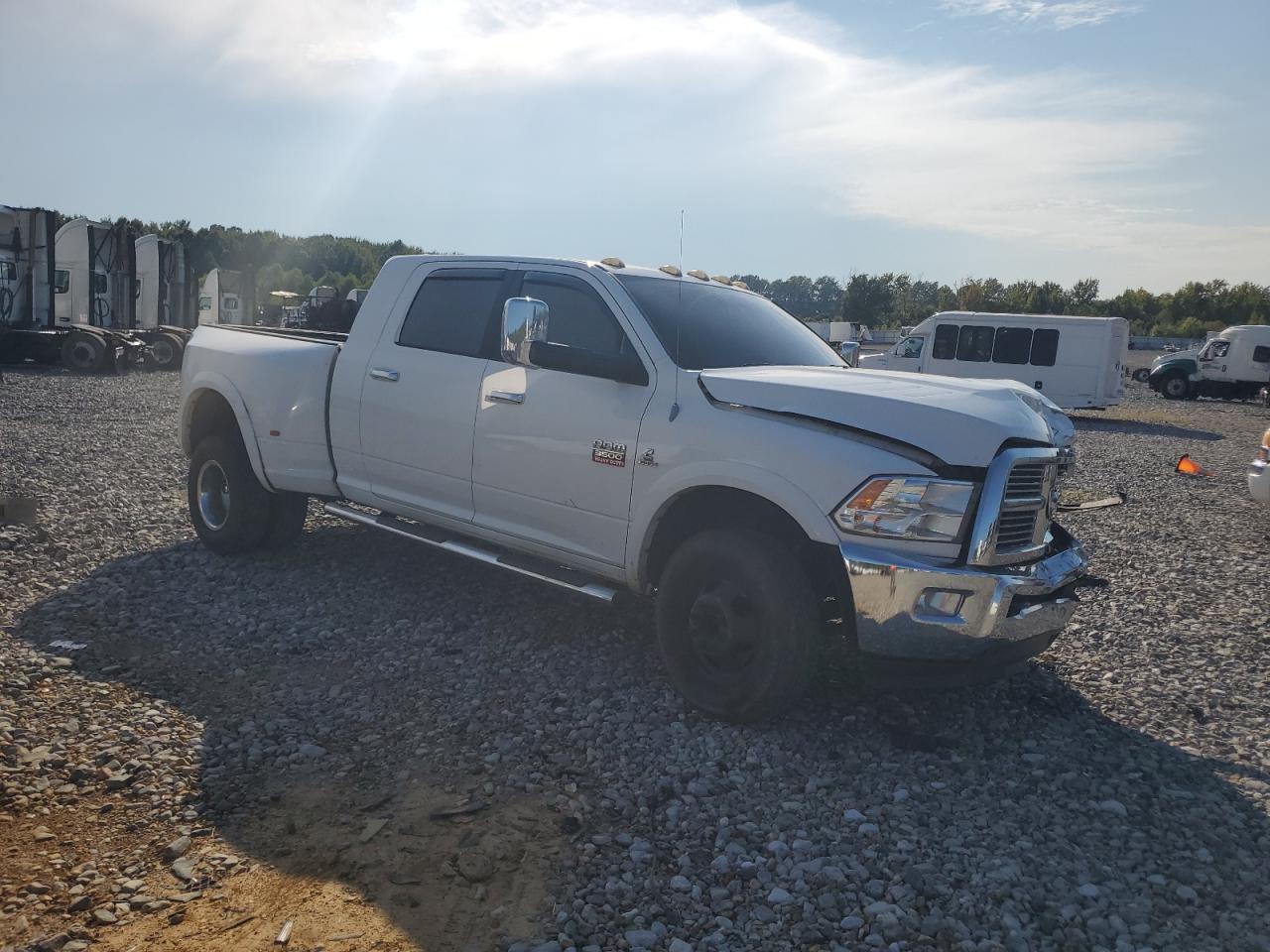 DODGE RAM 3500 LARAMIE