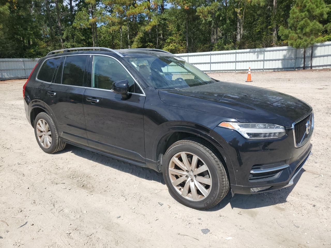 VOLVO XC90 T6