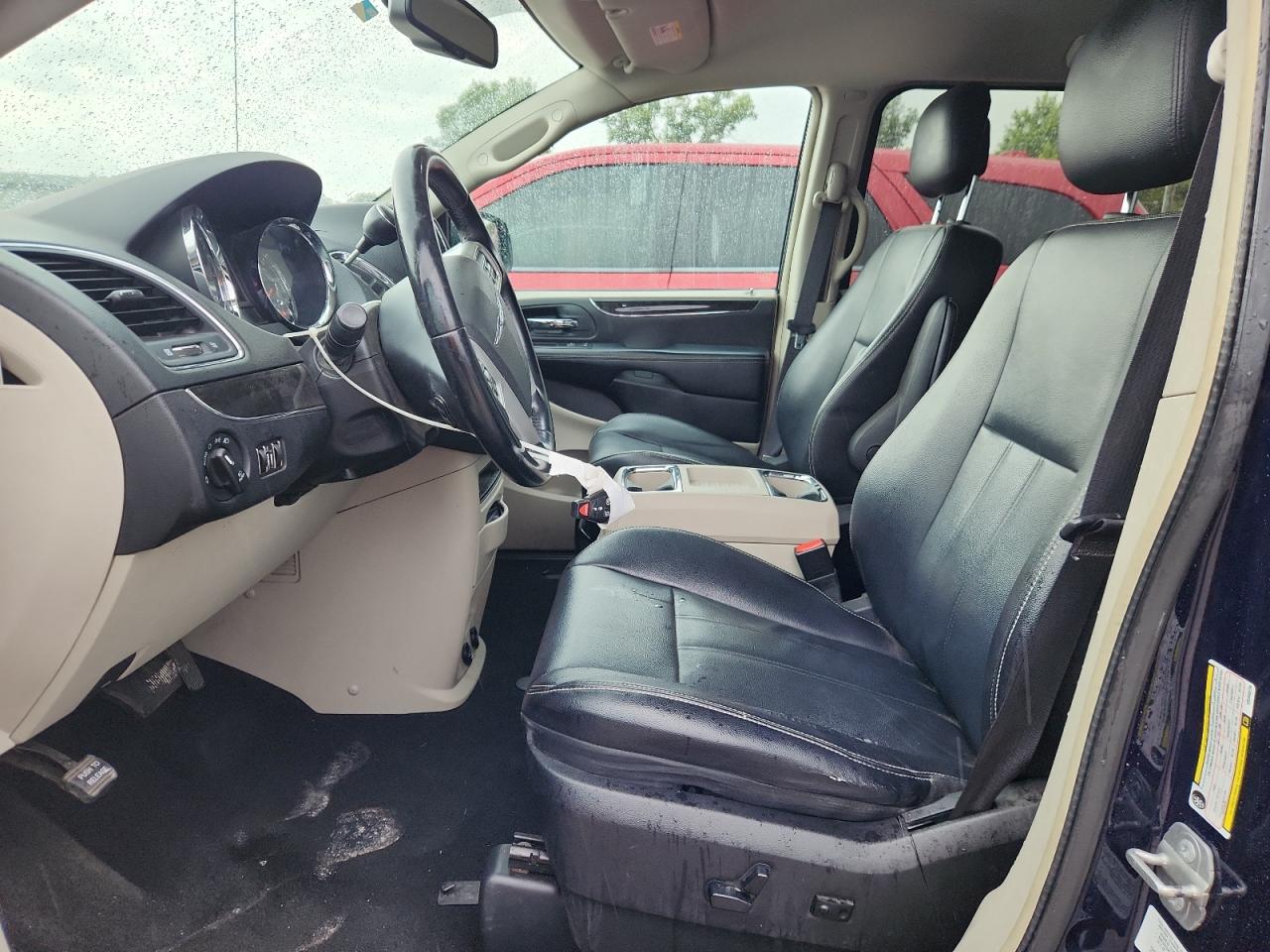 CHRYSLER TOWN & COUNTRY TOURING