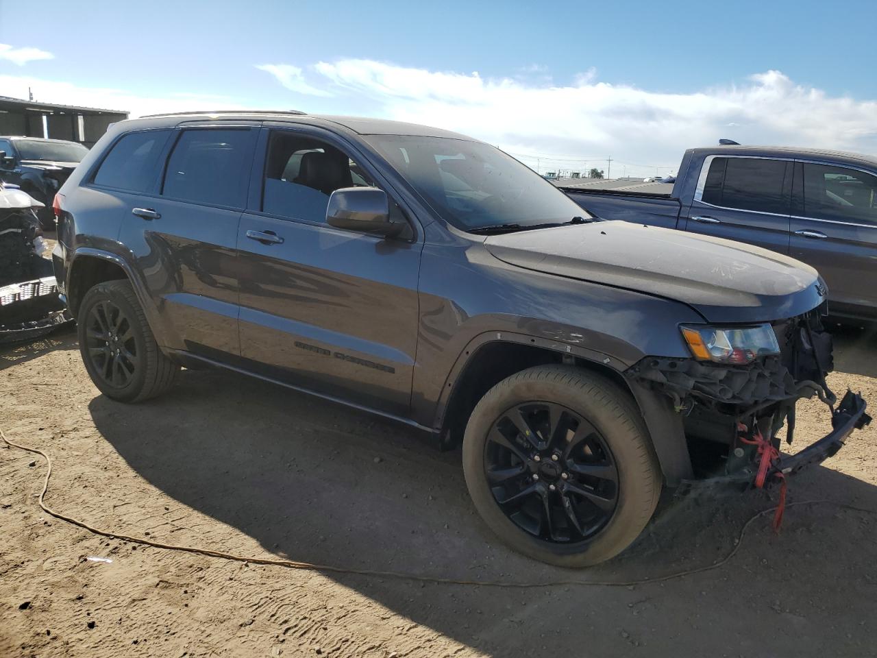 JEEP GRAND CHEROKEE LAREDO