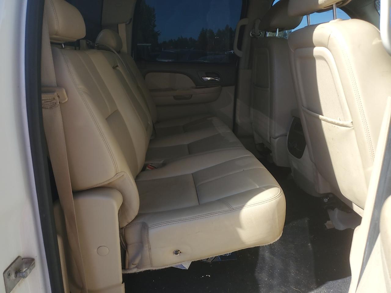 GMC SIERRA 1500 K1500 SLT