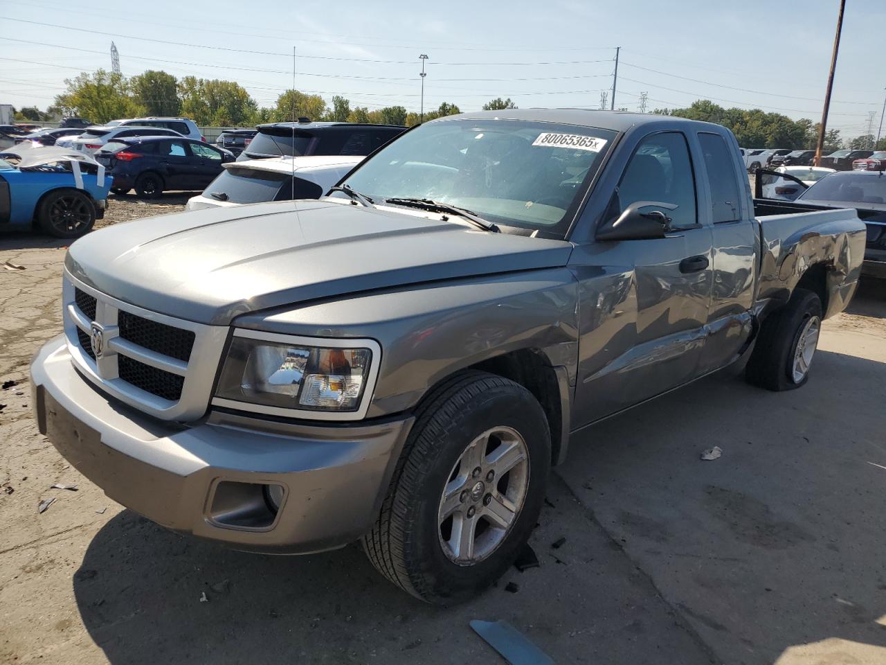 DODGE DAKOTA SLT