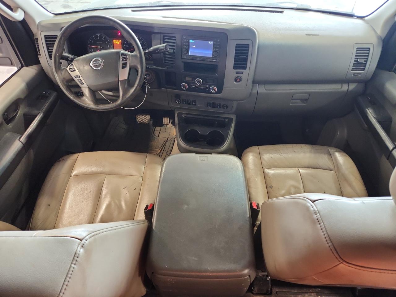 NISSAN NV3500 3500 S